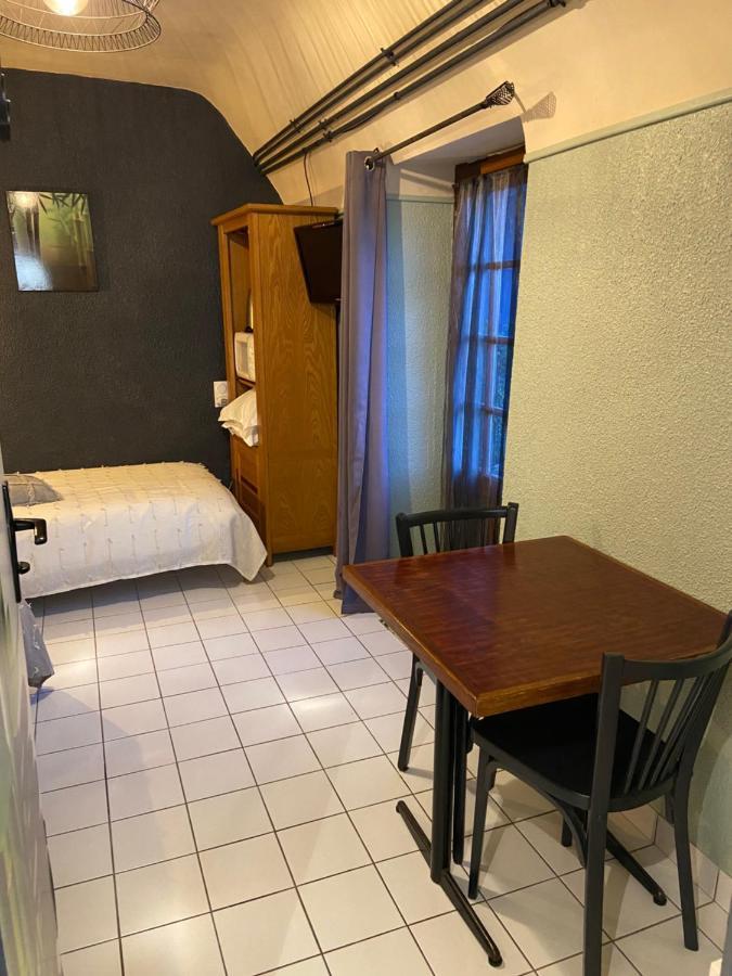 Bed and Breakfast La Penate Pluduno Exterior foto