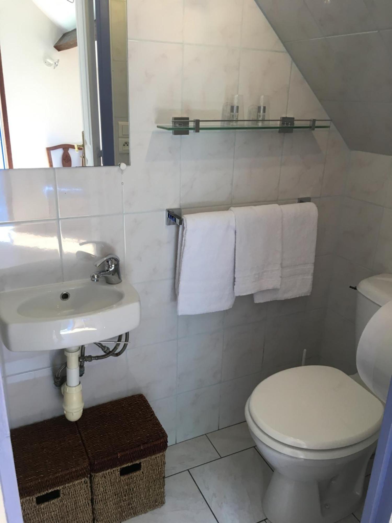 Bed and Breakfast La Penate Pluduno Exterior foto